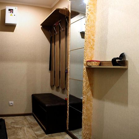 Apartment Тeslenka11 Кривой Рог Екстериор снимка